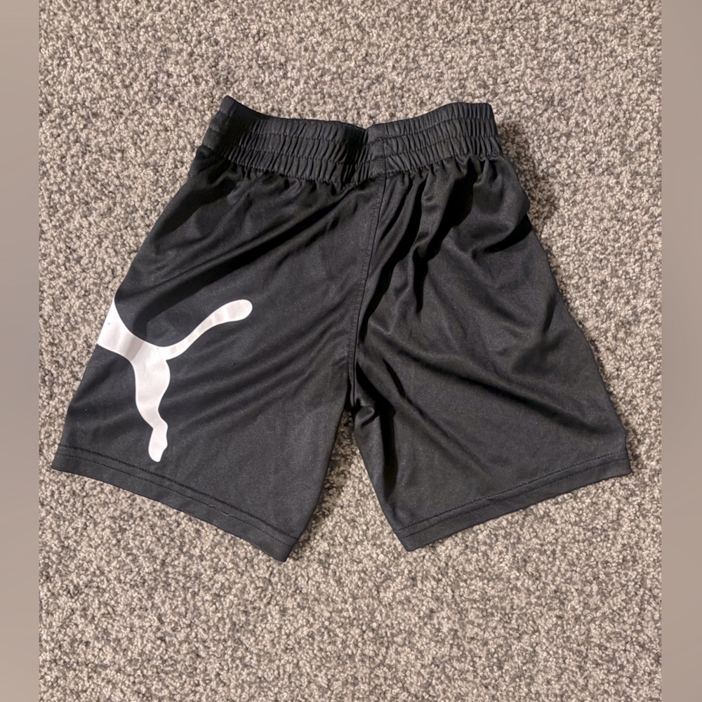 2 Pairs of Girls 2T Shorts Puma and Hurley